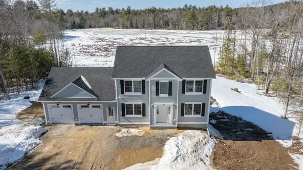 56 Beaver Pond Drive, Barnstead, NH 03218