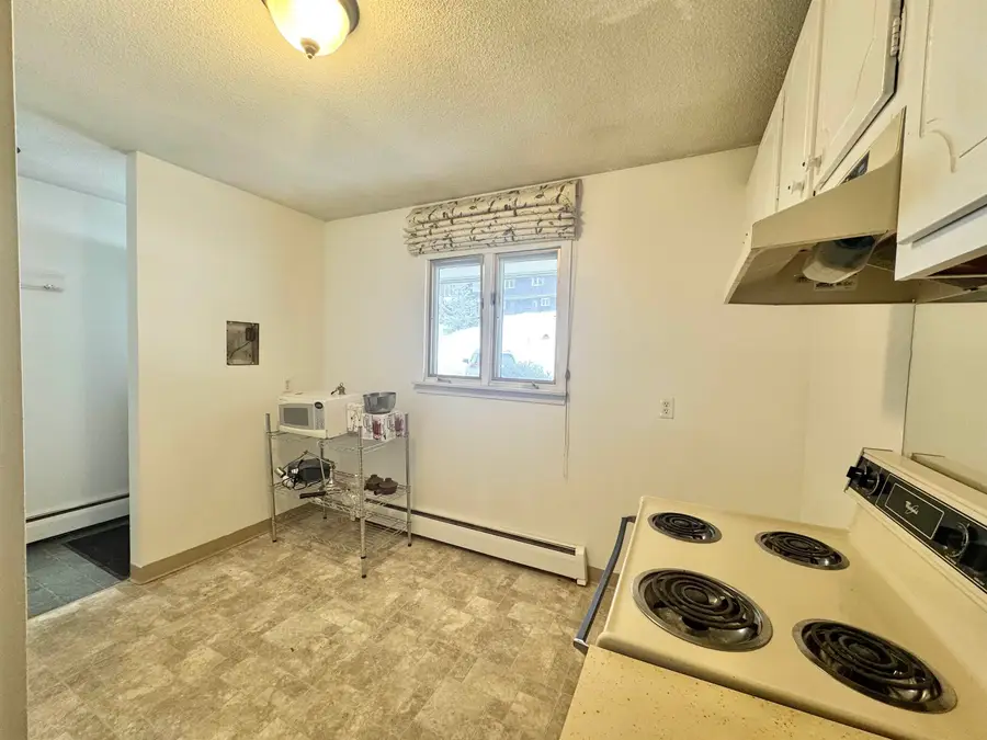 60 Brookside Drive #1, Brattleboro, VT 05301 - #3