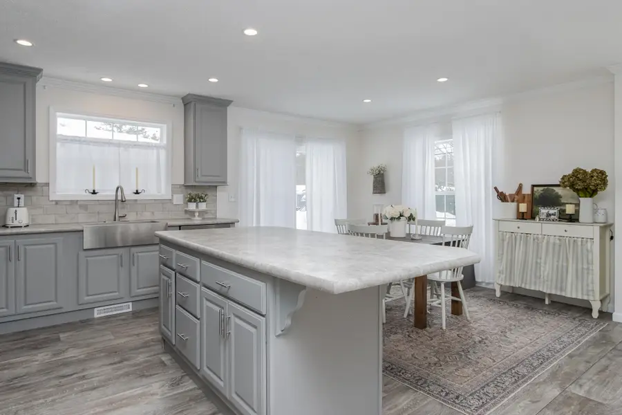 104 Robin Hood Drive, Exeter, NH 03833 - #3