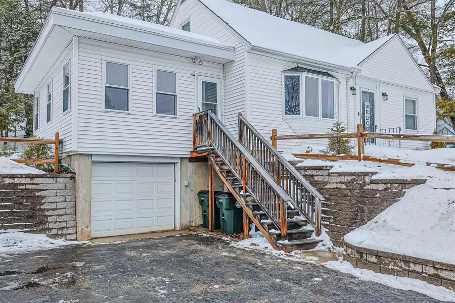 29 Salem Street, Manchester, NH 03102 - #3