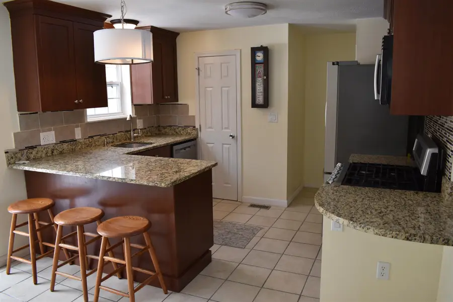 6A Mustang Court, Goffstown, NH 03045 - #3