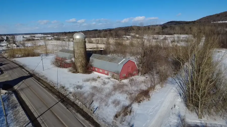 2087 VT Route 105, Swanton, VT 05455 - #2