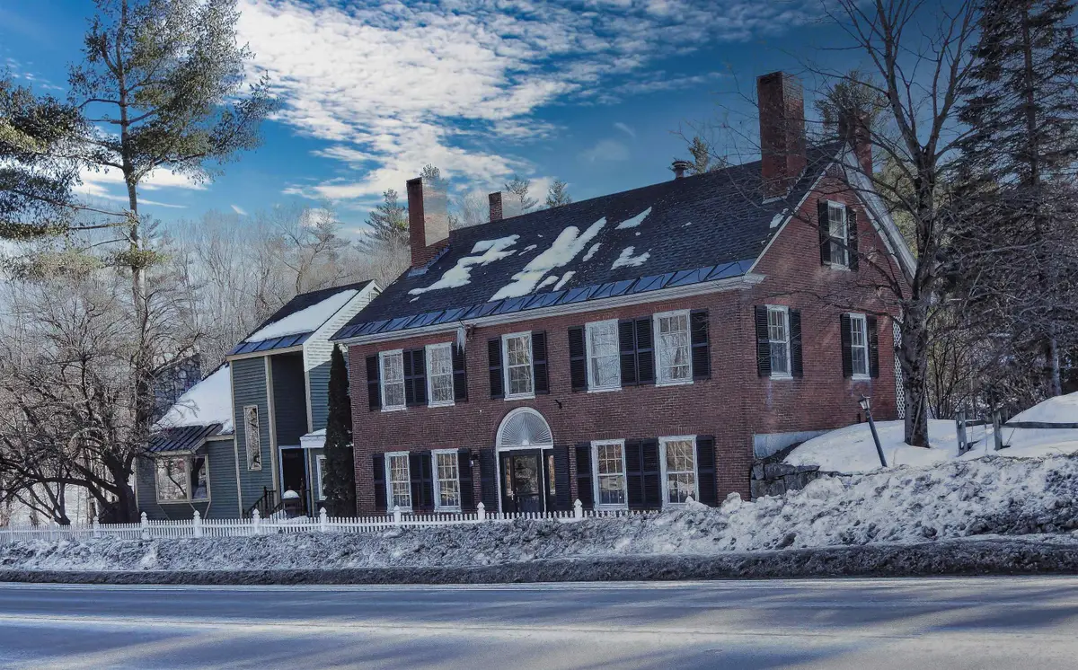 27 NH Route 25, Plymouth, NH 03264 - #1