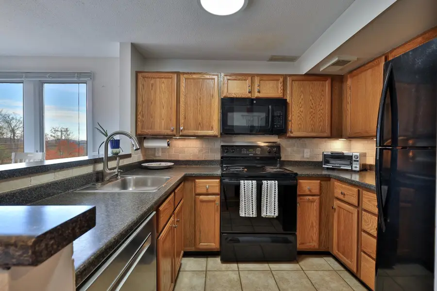 776 East Mountain Road #A4, Killington, VT 05751 - #3