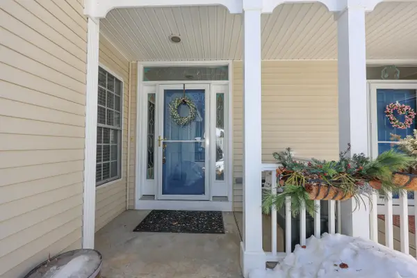 34 Mammoth Road #Unit 27, Hooksett, NH 03106