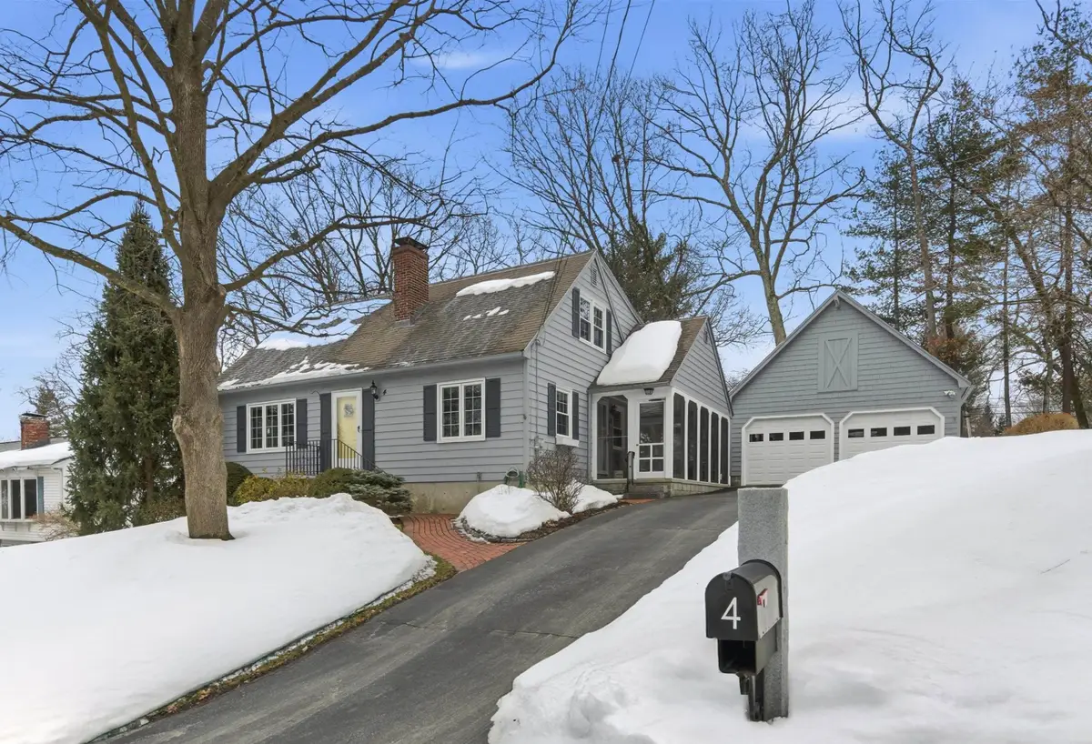 4 Nightingale Road, Nashua, NH 03062 - #1