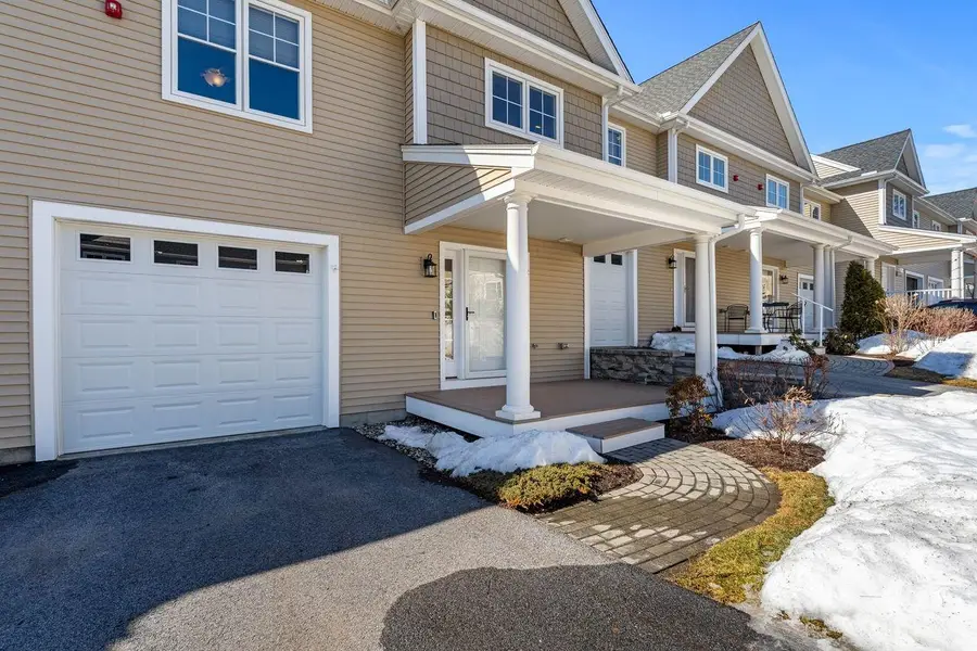 211 Woodview Way, Manchester, NH 03102 - #2