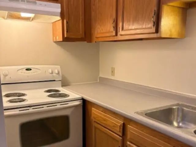 365 & 369 Dubuque Street, Manchester, NH 03102 - #3