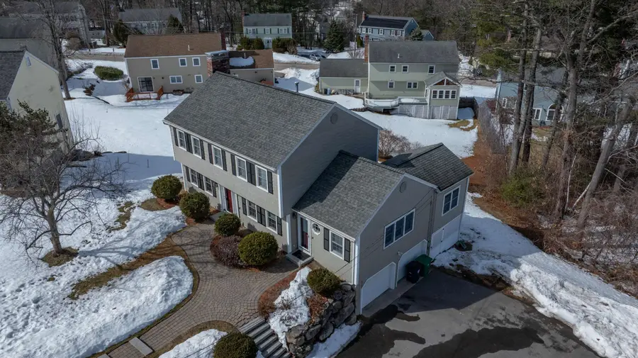 8 Collier Court, Nashua, NH 03062 - #3