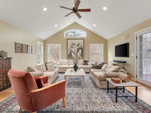 183 Stonegate Lane, Shelburne, VT 05482