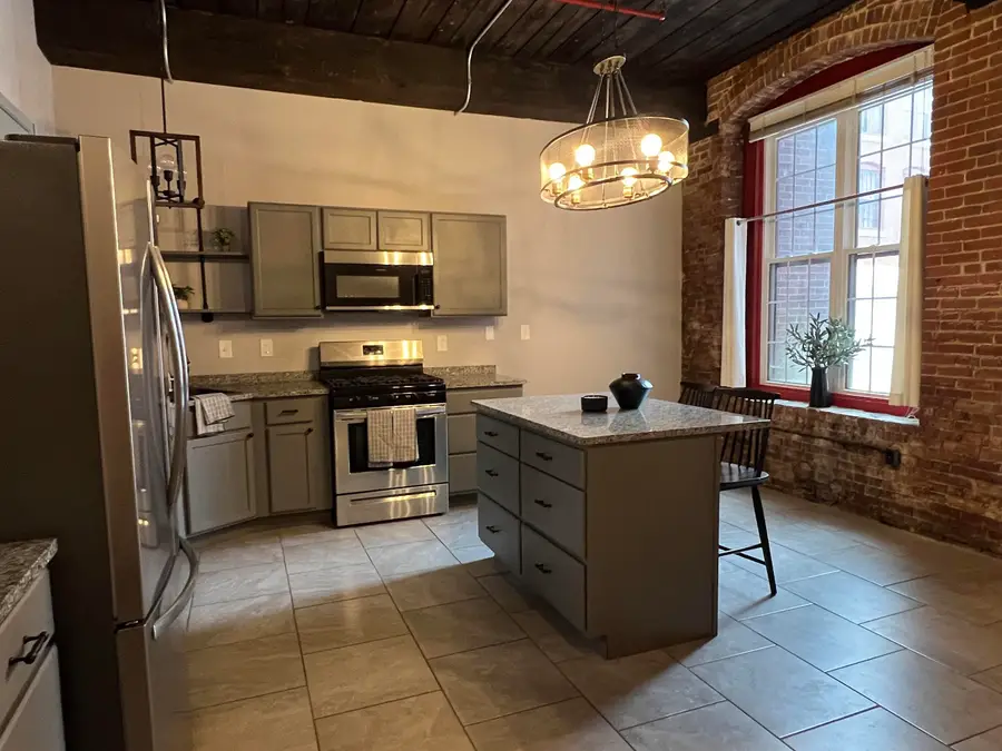 470 Silver Street #113, Manchester, NH 03103 - #2