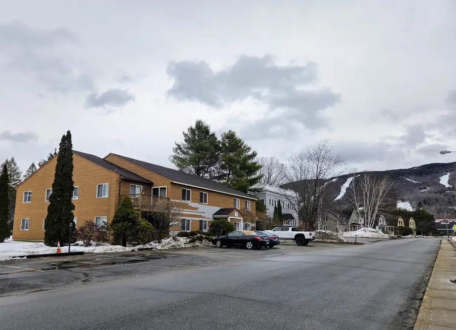 44 Church Street #3, Lincoln, NH 03251 - #2