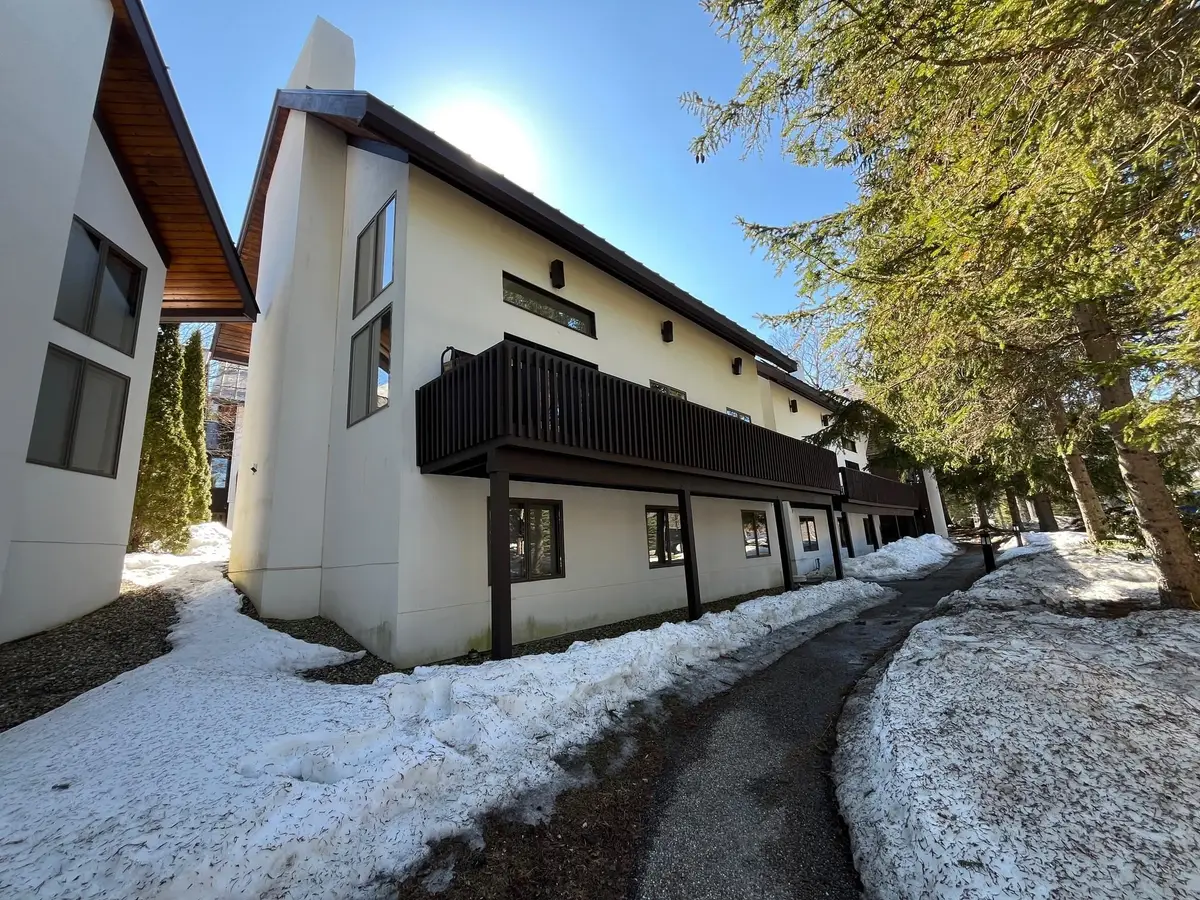 10 Middle Ridge Road #25, Winhall, VT 05340 - #1