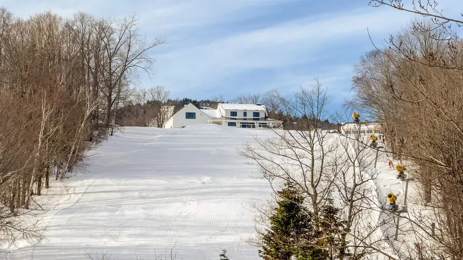22 Stags Leap Lane, Wilmington, VT 05363 - #2