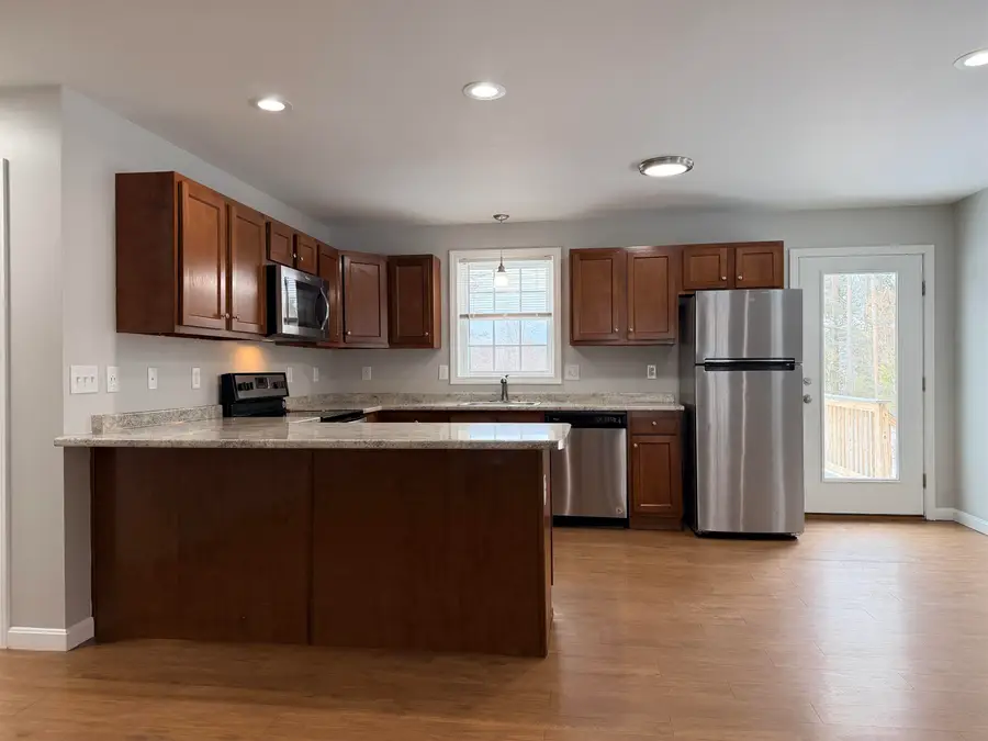 8B Red Oak Way, Boscawen, NH 03303 - #3