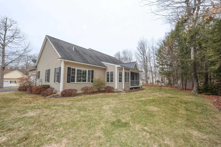 64 Pray Street, Rochester, NH 03868 - #3