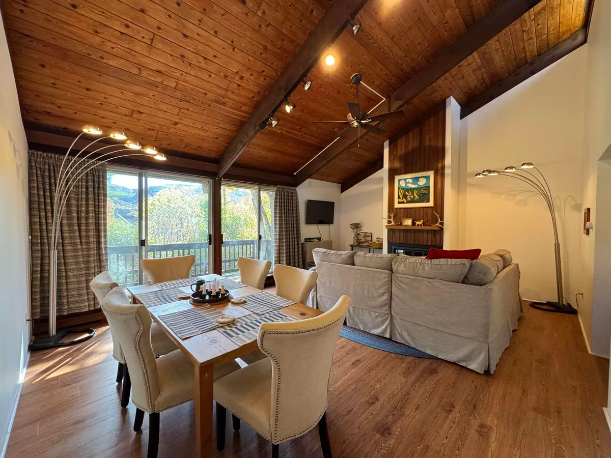 80 Murray Hill South Road #11, Manchester Center, VT 05255 - #1