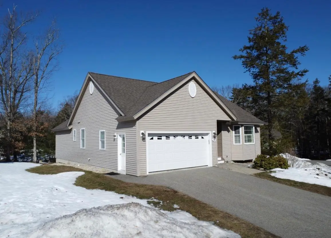 12 Hemlock Drive, Newton, NH 03858 - #1