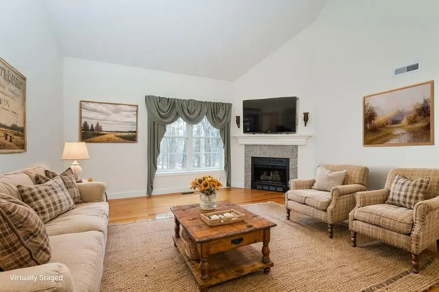 5 Canterbury Court, Salem, NH 03079 - #2