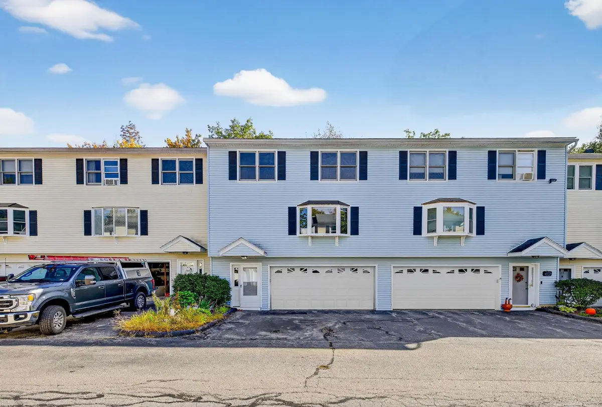 620 Hackett Hill Road, Manchester, NH 03102 - #1