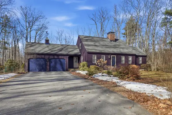2 Steppingstone Road, Bedford, NH 03110