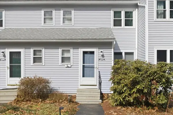 44 Commonwealth Drive, Colchester, VT 05446