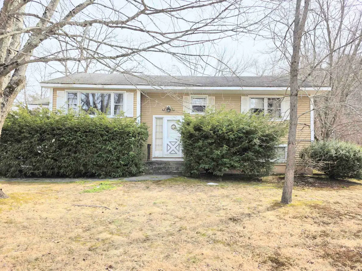 7 Rhona Street, Hudson, NH 03051 - #1