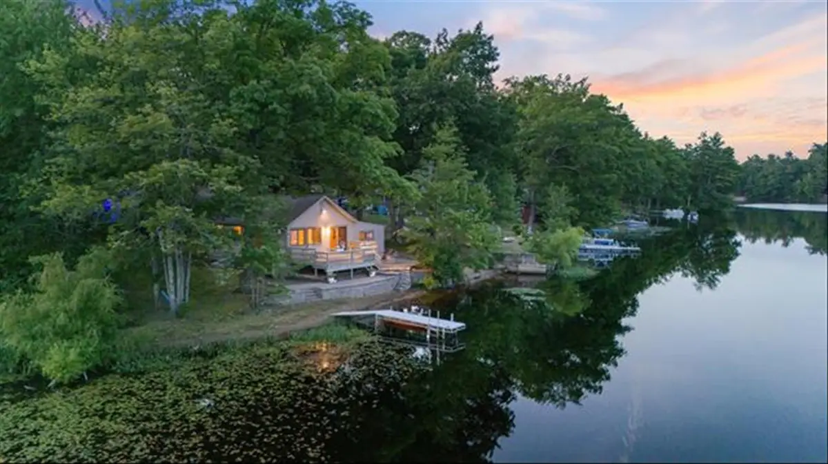 42 North Shore Road, Sandown, NH 03873 - #1