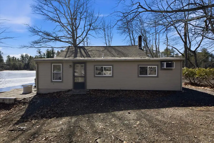 42 North Shore Road, Sandown, NH 03873 - #3