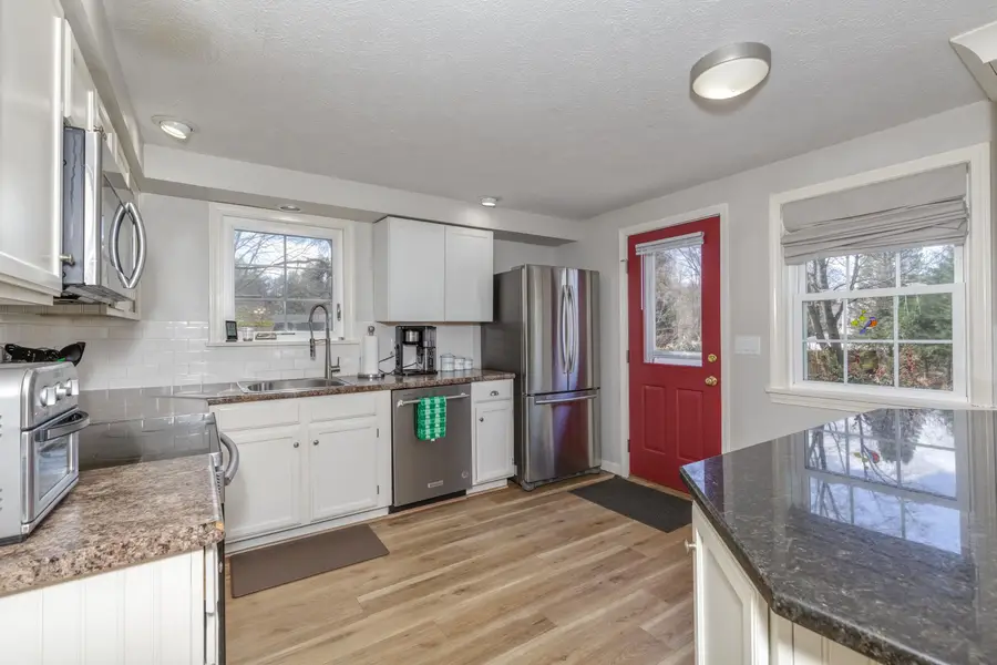 6 Crawford Road, Concord, NH 03301 - #3