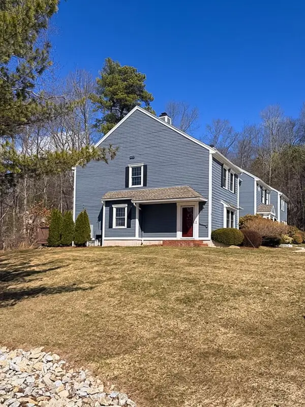 16 Stillwater Drive, Nashua, NH 03062