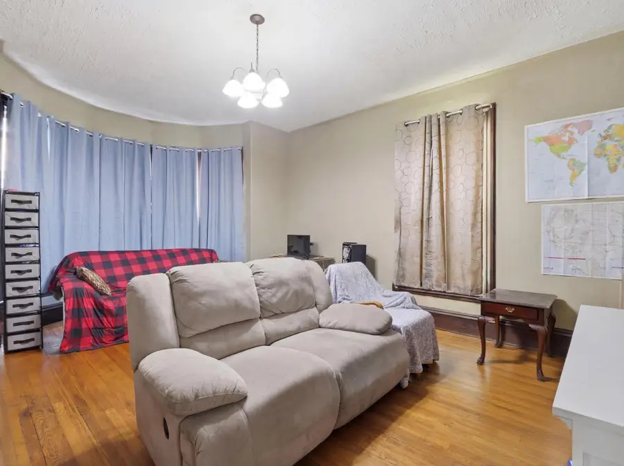 14 Mulberry Street, Nashua, NH 03061 - #2