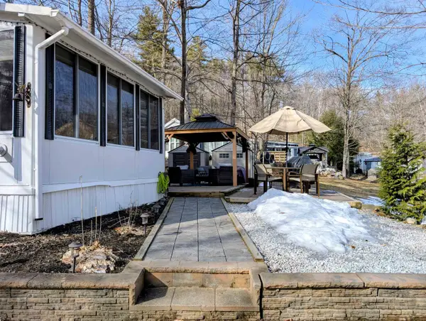 265 High Country Way #(aka Unit 116), Holderness, NH 03245