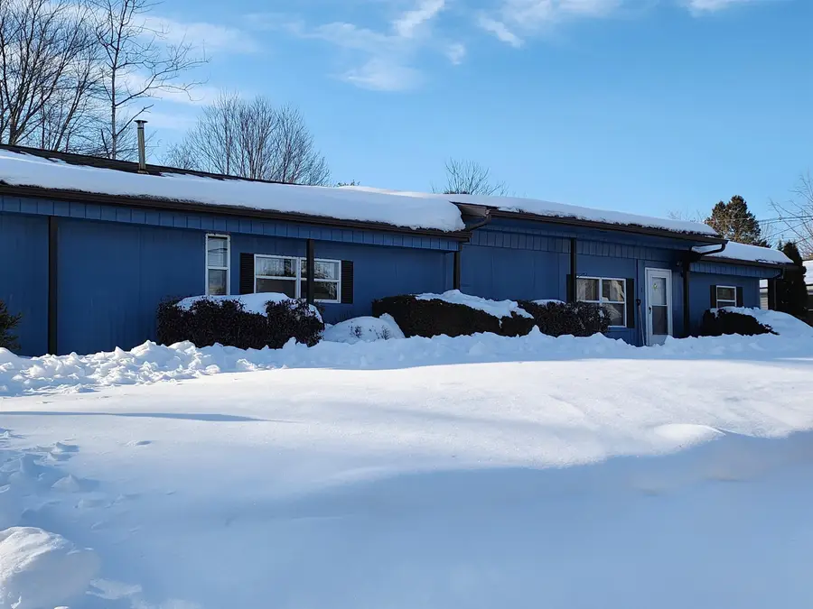 1 Regina Avenue, Raymond, NH 03077 - #2