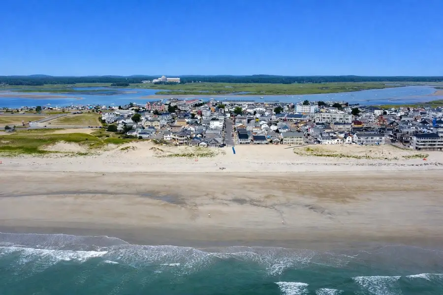 14-16 Dover Avenue #3, Hampton, NH 03842 - #2