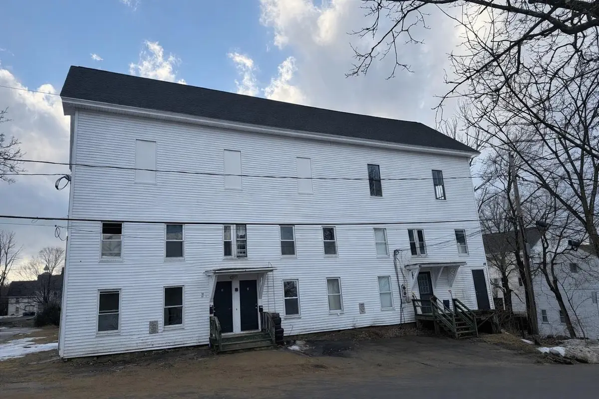 9 Park Street, Pittsfield, NH 03263 - #1