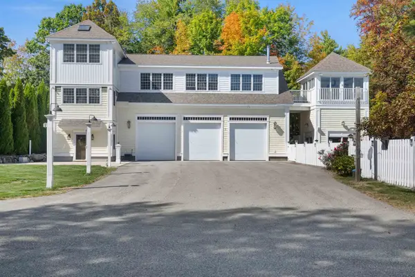 51 Pond Street, Newton, NH 03858