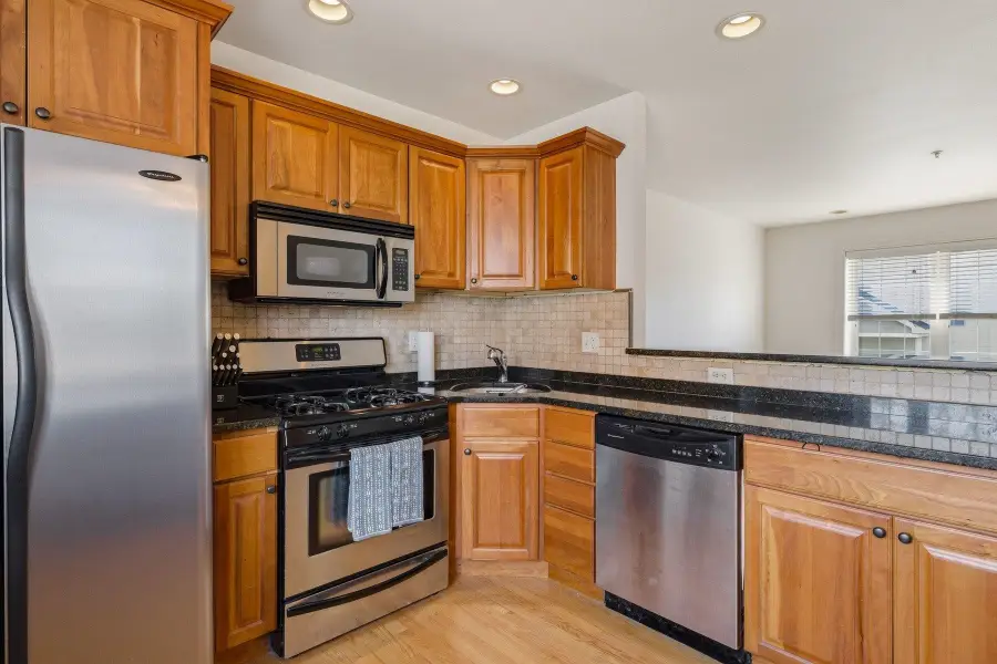 1039 Islington Street #4, Portsmouth, NH 03801 - #2