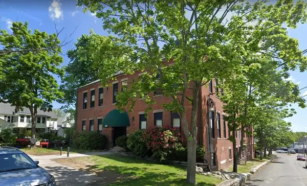 104 Green Street, Somersworth, NH 03878