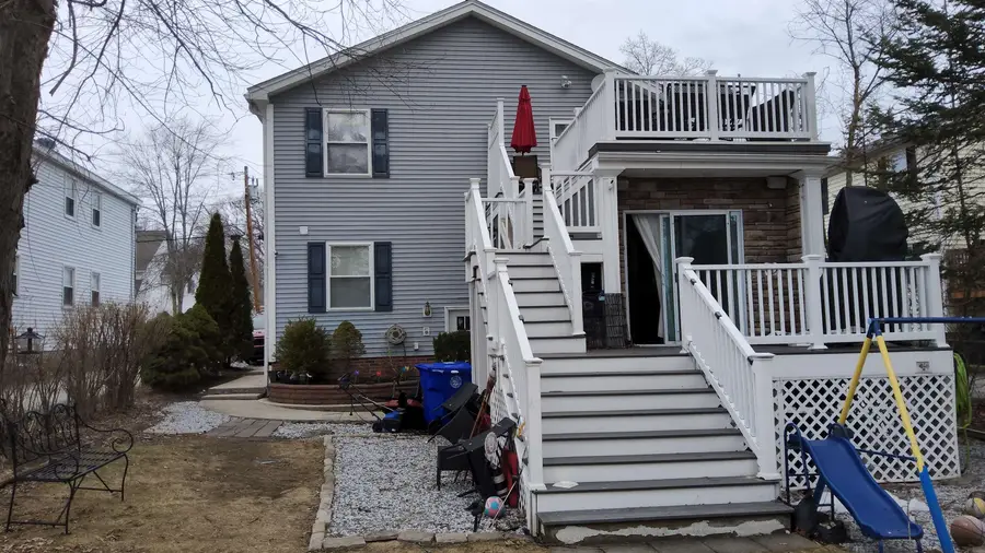 60 Mcquesten Street, Manchester, NH 03102 - #3