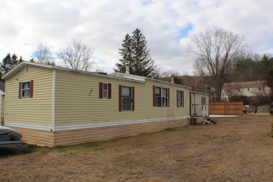 5 Parkwood Drive, Allenstown, NH 03275 - #2