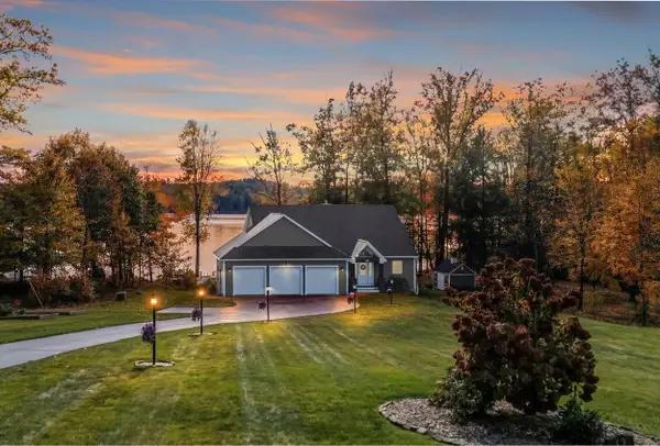 42 Lenzi Point Road, Barrington, NH 03825