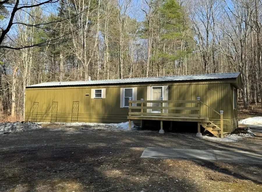 2314 East Street, Clarendon, VT 05759 - #2