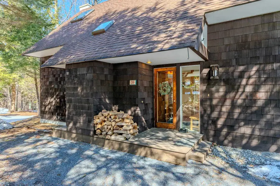 39 Pond View Road, Winhall, VT 05340 - #2