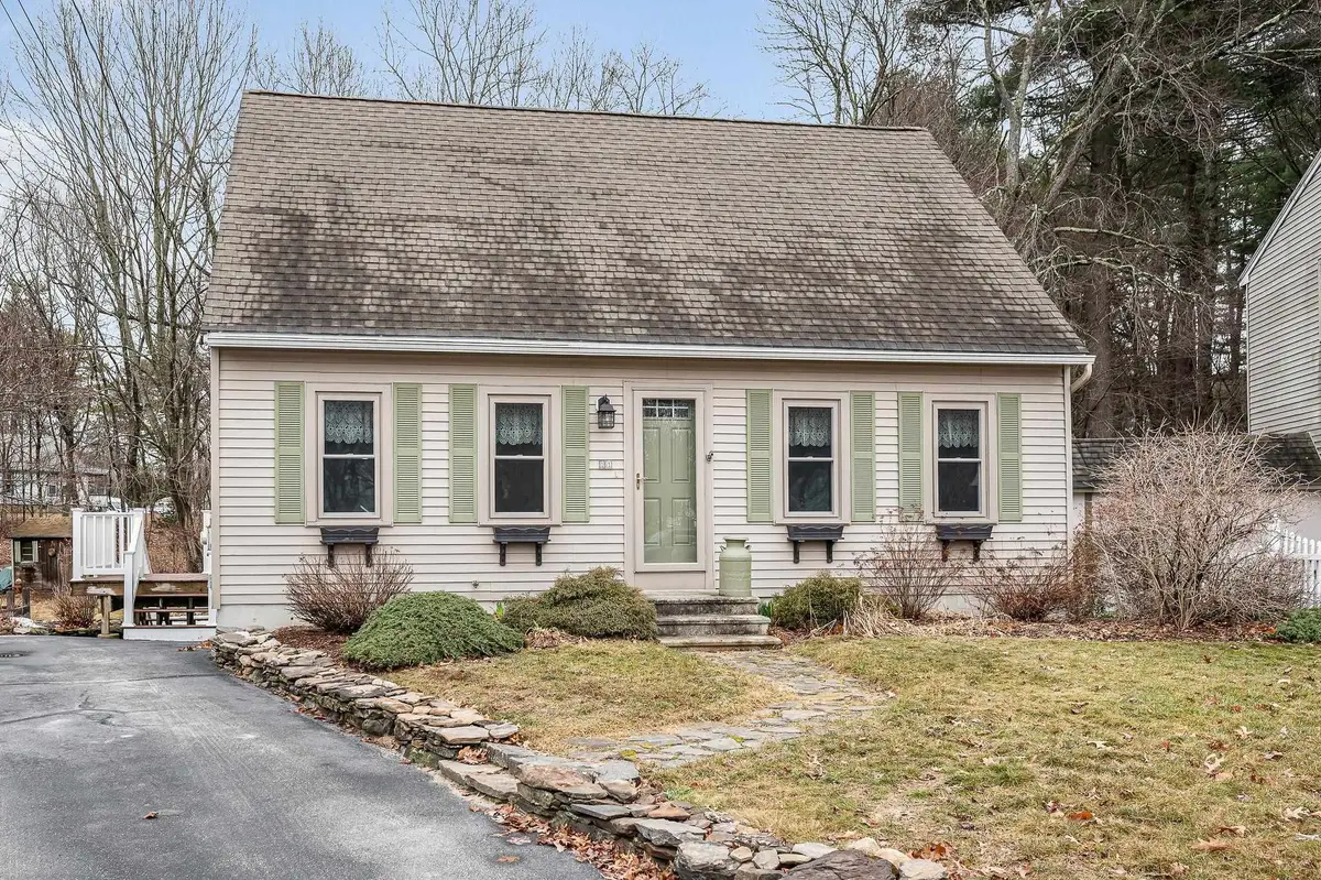 11 Linden Street, Hudson, NH 03051 - #1