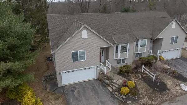 13 Cricket Road, East Kingston, NH 03827