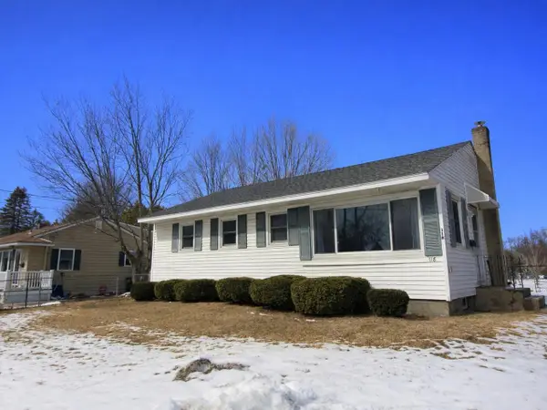 118 Farrington Parkway, Burlington, VT 05408