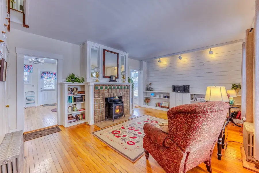 33 Hillview Terrace, Littleton, NH 03561 - #2