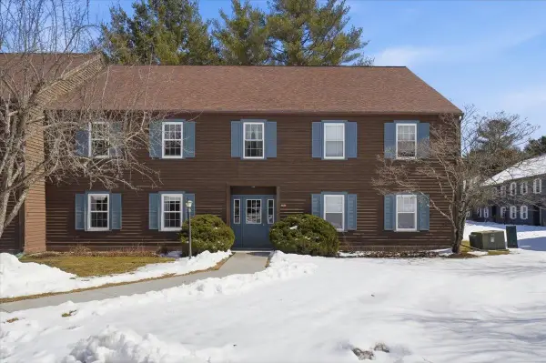 53 Twin Oaks Terrace, South Burlington, VT 05403