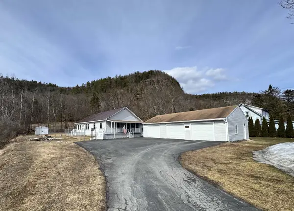 65 Mason Drive, Fairlee, VT 05045